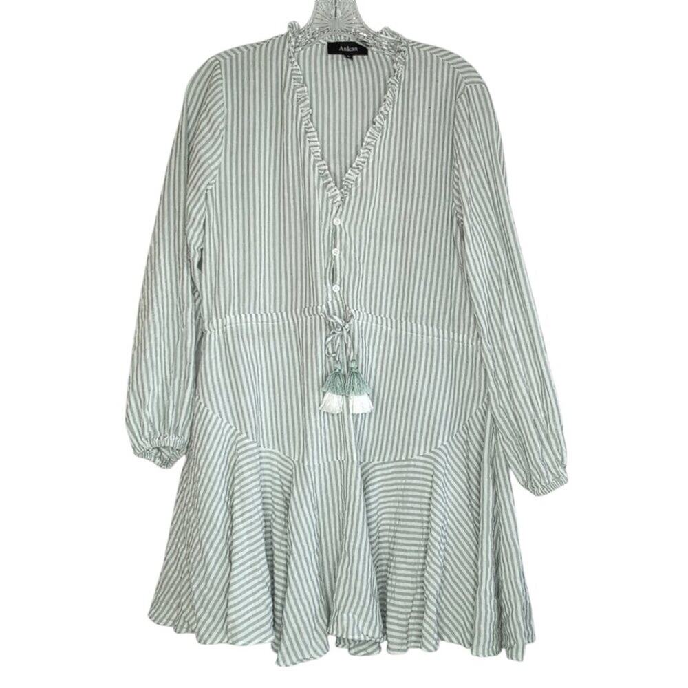 Aakaa Sage Green and White Striped Long Sleeve Tunic Dress